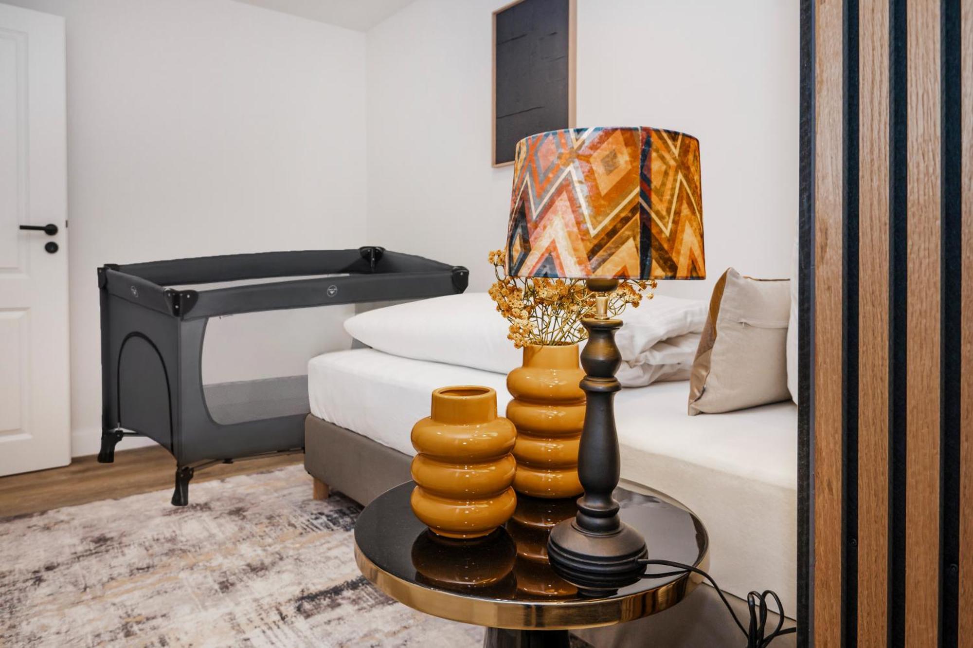 S331 - Luxurious Two Bedroom Duplex Apartment In Köln Eksteriør bilde