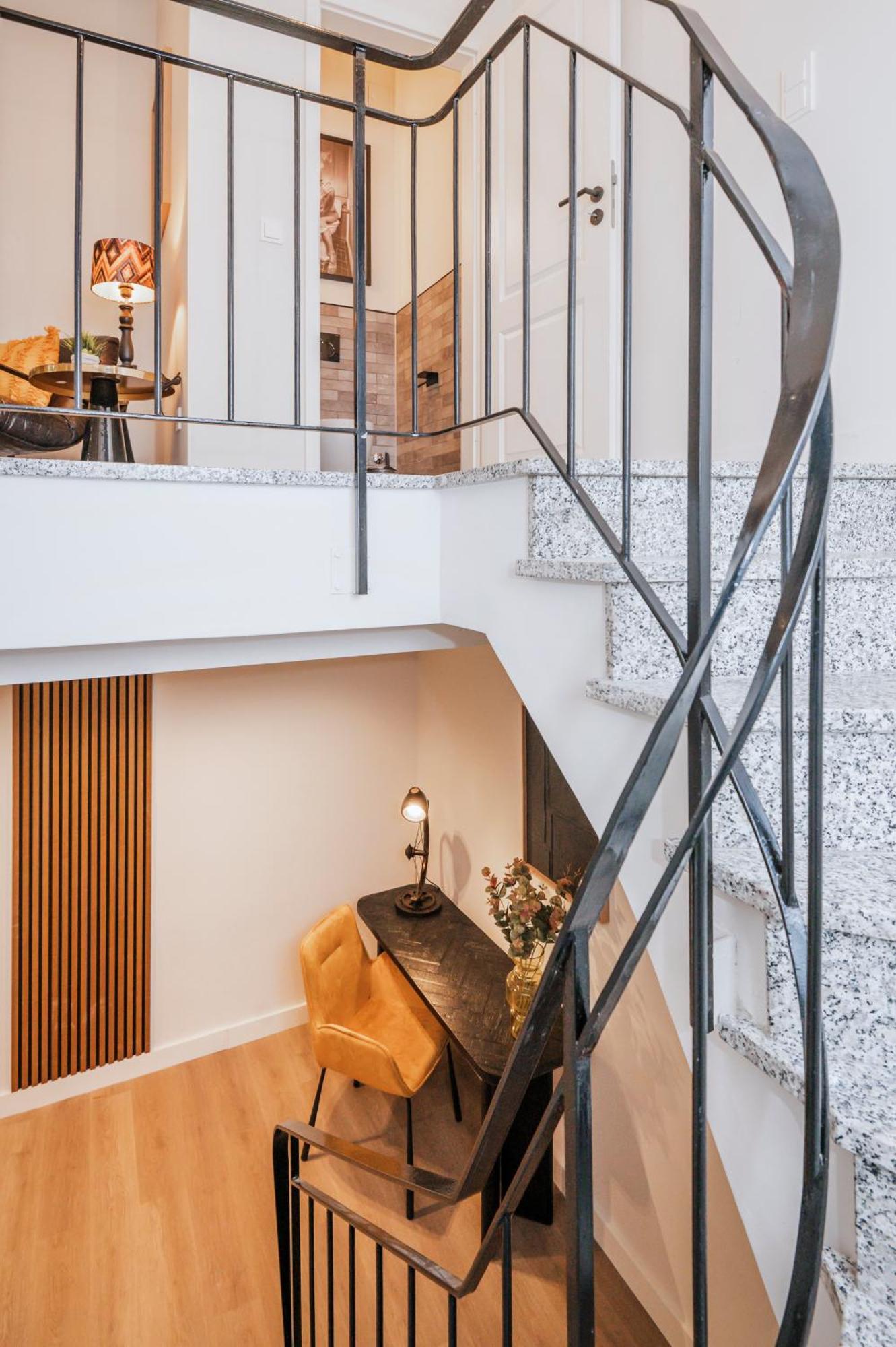 S331 - Luxurious Two Bedroom Duplex Apartment In Köln Eksteriør bilde