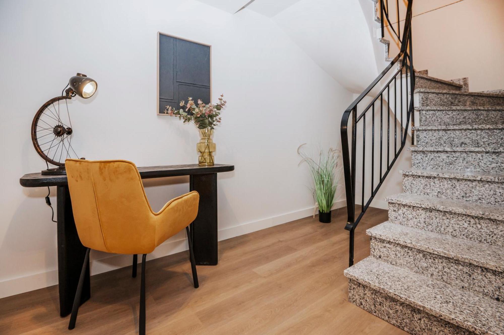 S331 - Luxurious Two Bedroom Duplex Apartment In Köln Eksteriør bilde