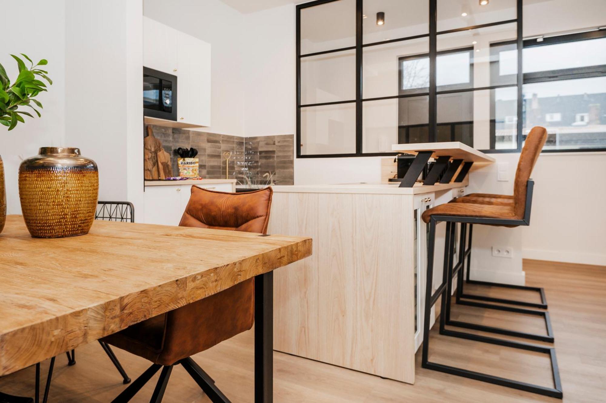 S331 - Luxurious Two Bedroom Duplex Apartment In Köln Eksteriør bilde